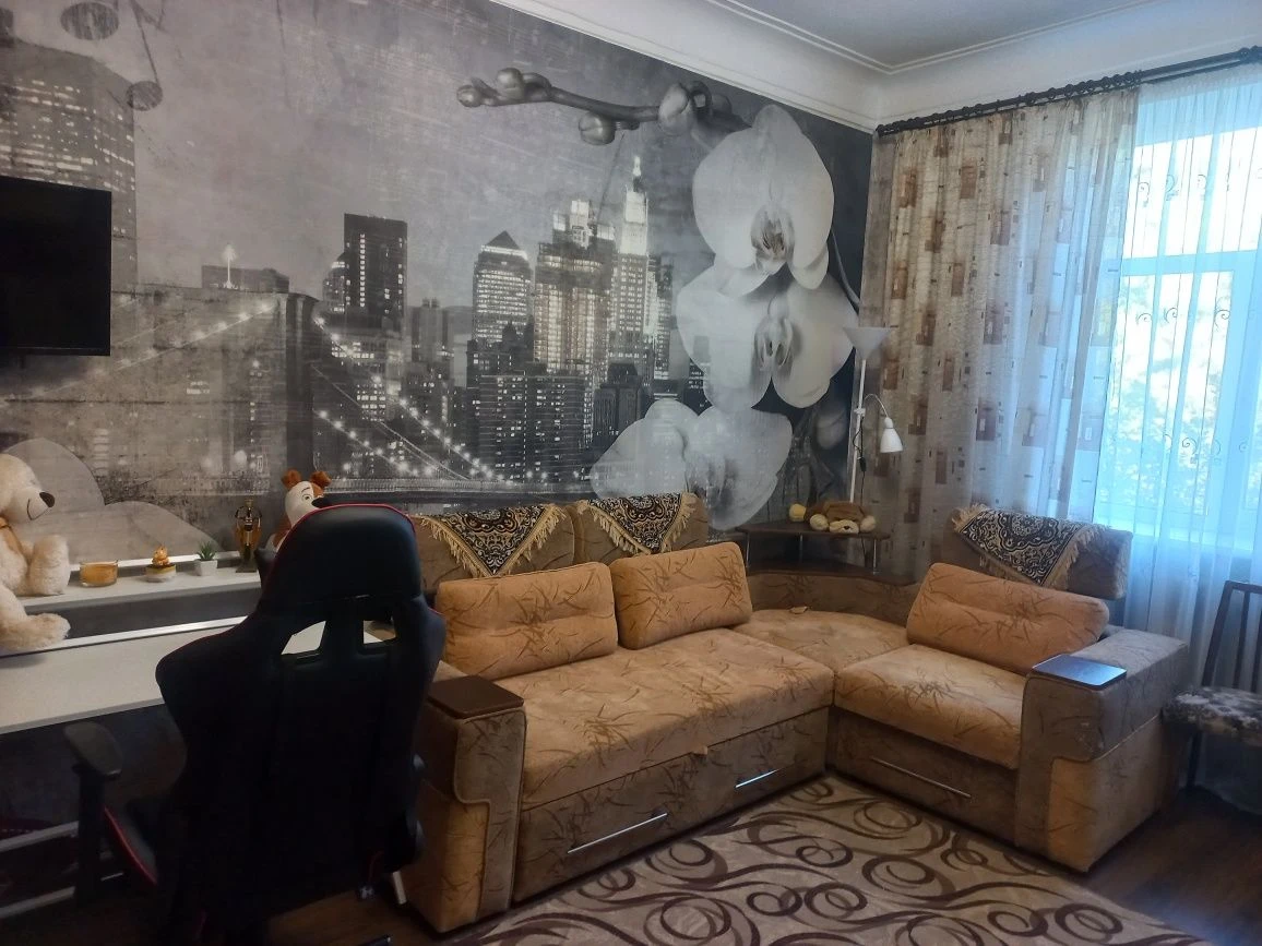 For Sale: 4-room apartment in Borispil!
