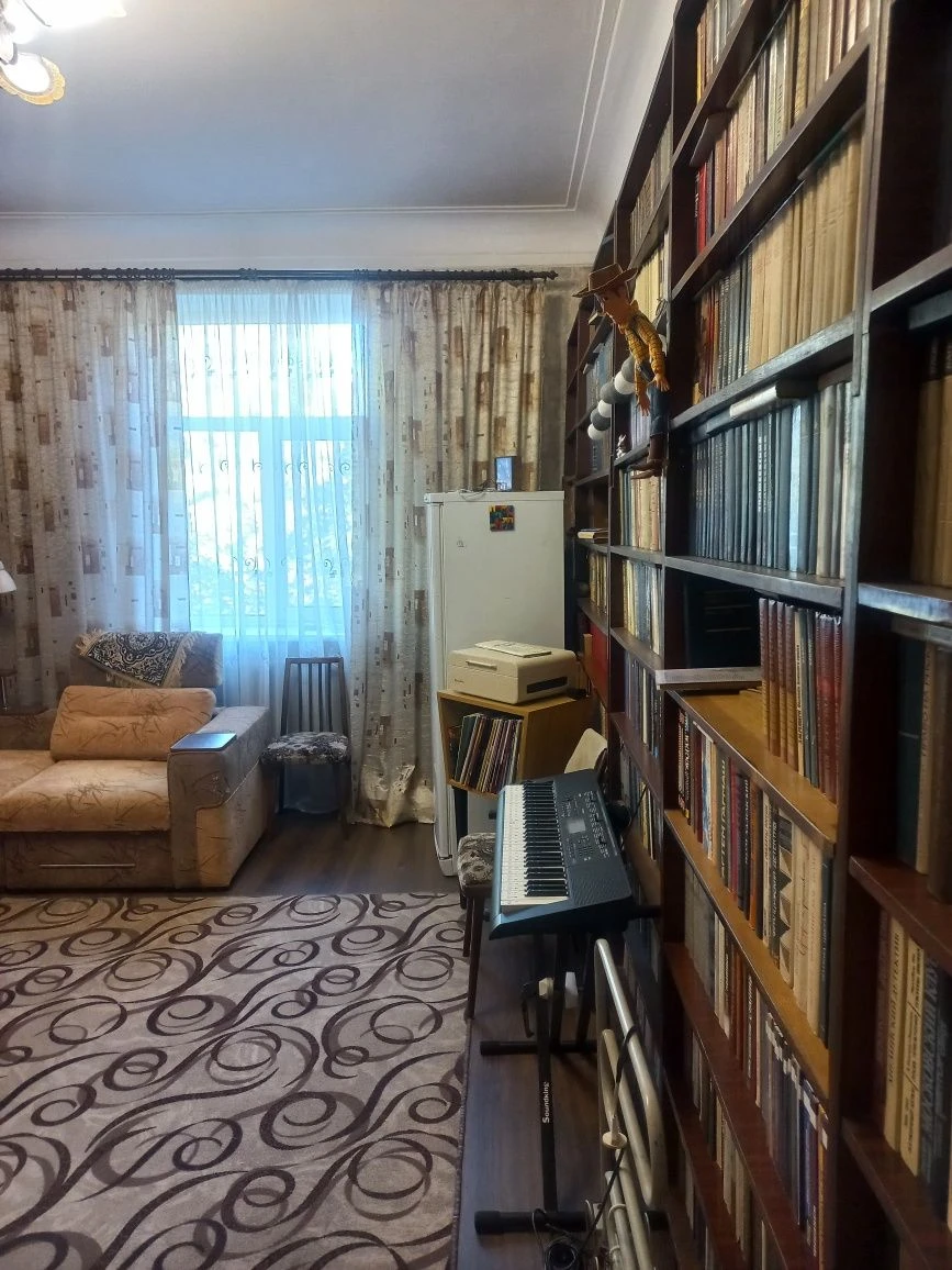 For Sale: 4-room apartment in Borispil!