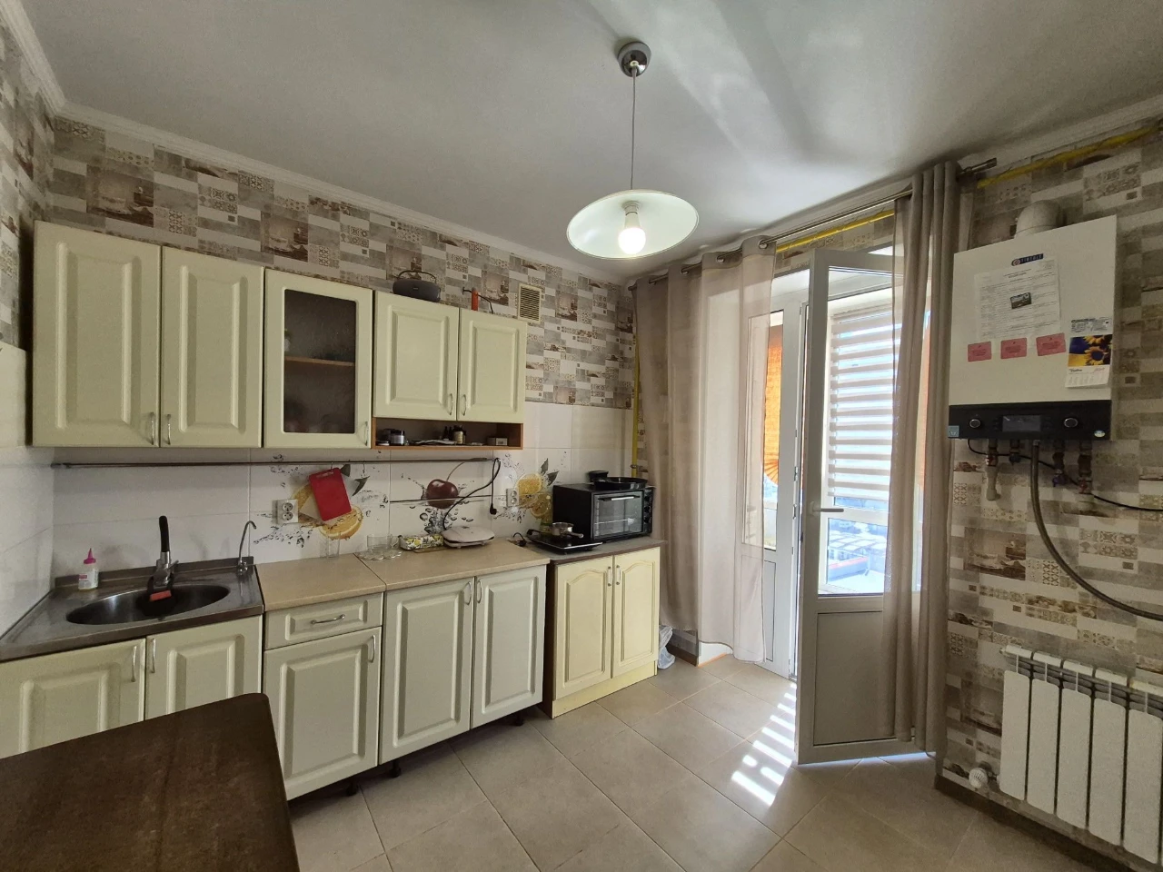 Sale of 1-bedroom apartment Kyivskyi Shliak 1D. Individual gas heating.