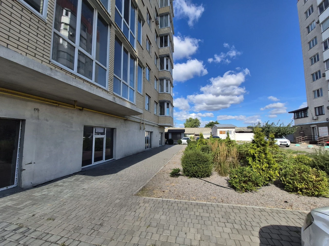 Sale of 1-bedroom apartment Kyivskyi Shliak 1D. Individual gas heating.