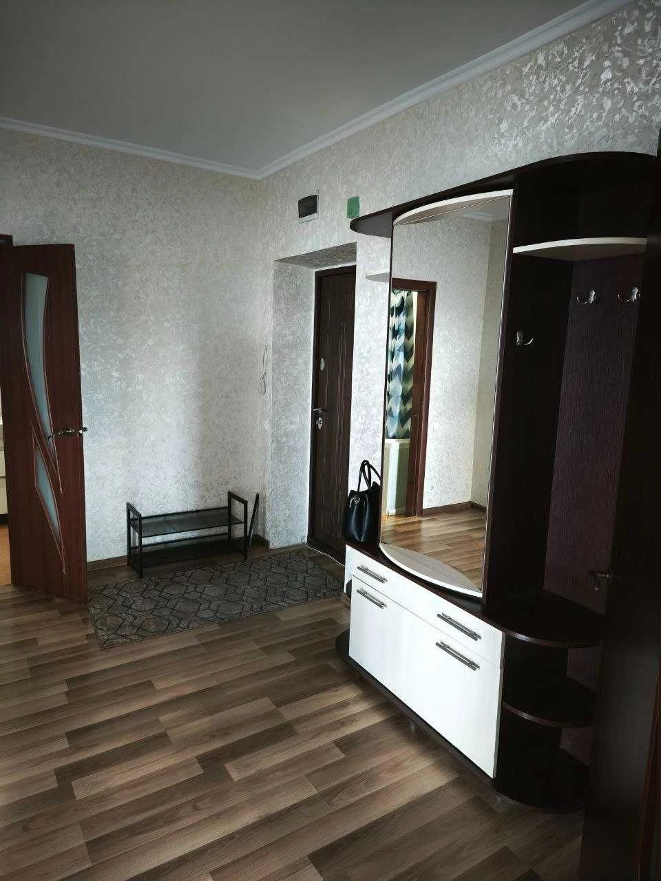 Продам 3-х кімнатну квартиру