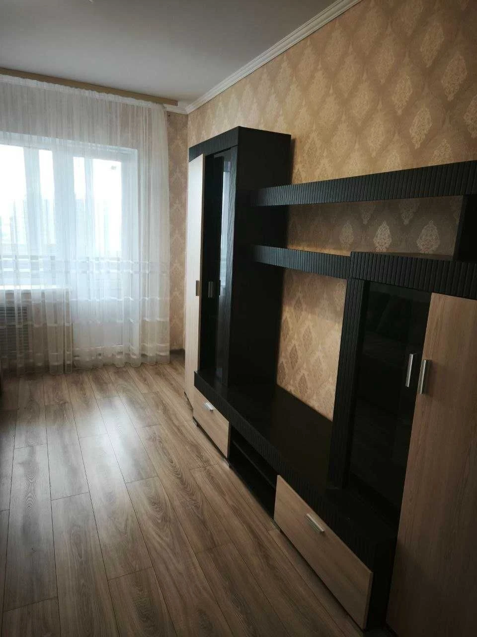 Продам 3-х кімнатну квартиру