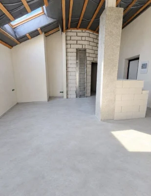Продається 2-кімнатна квартира 60 м² Бориспіль, вул. Бабкіна, 6
