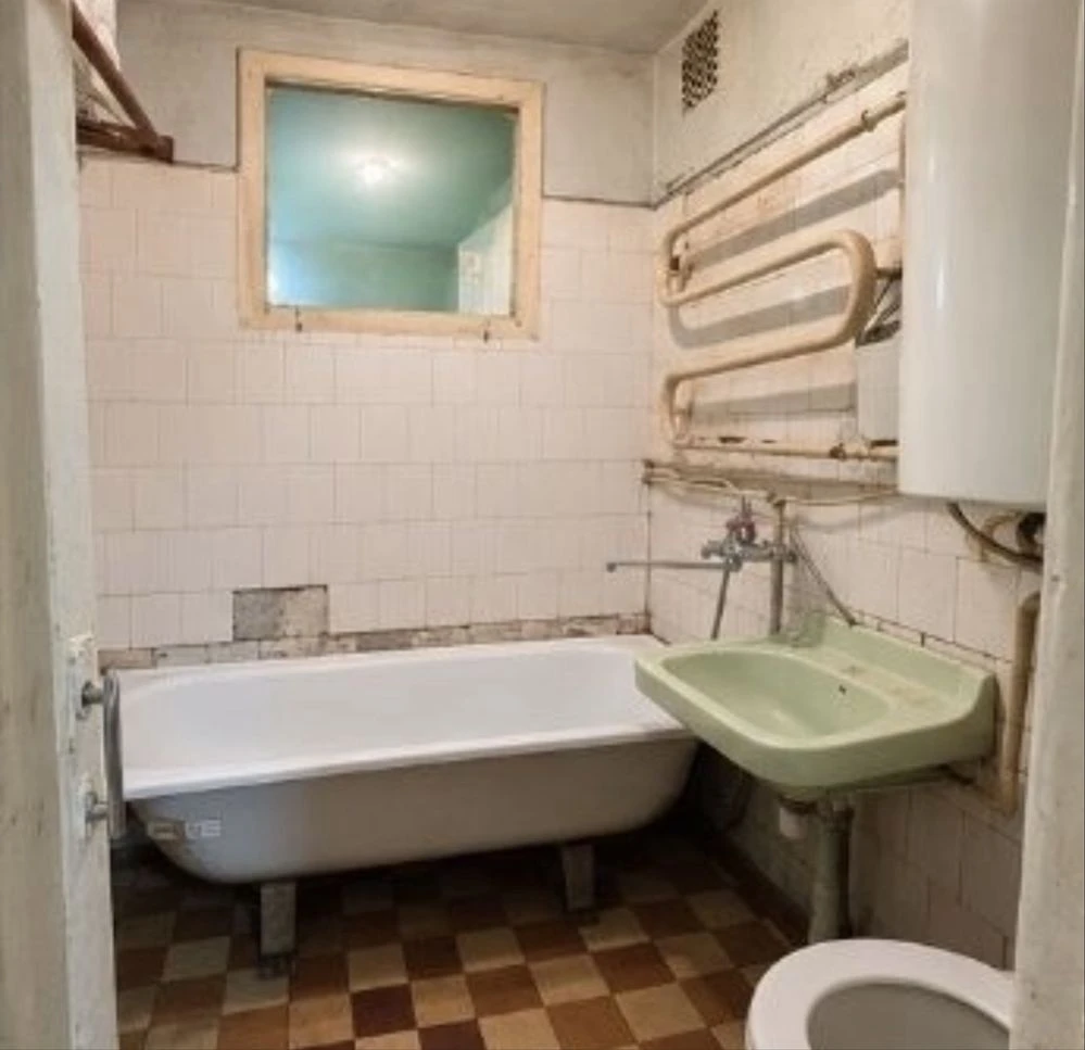 Sale of 2-room apartment at Popovychna 1, SUM-17 district, Borispil