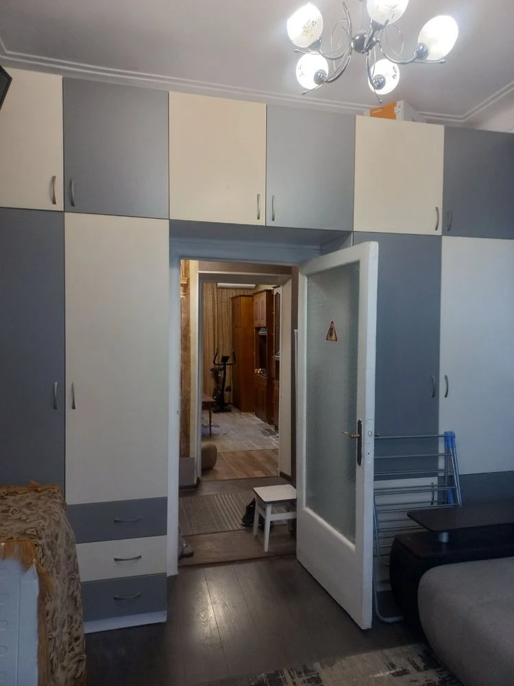 For Sale: 4-room apartment on Borisпіль Street, Soskmistche