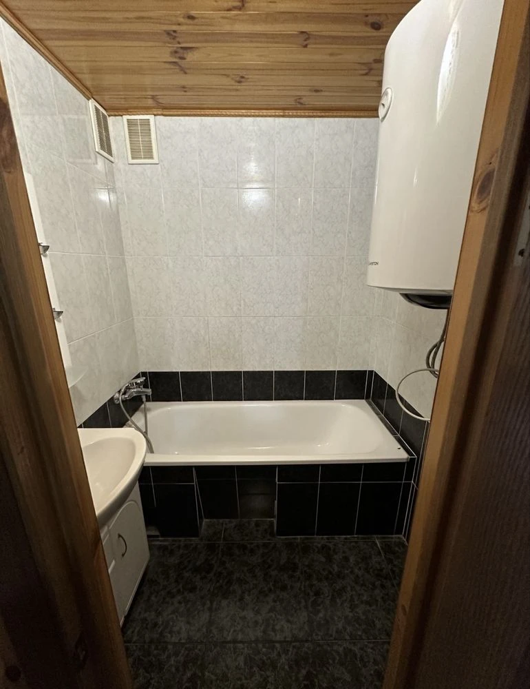 Sale of 2-room apartment in Borispil, Bilodidivka Street, 19 (Work) 68.10