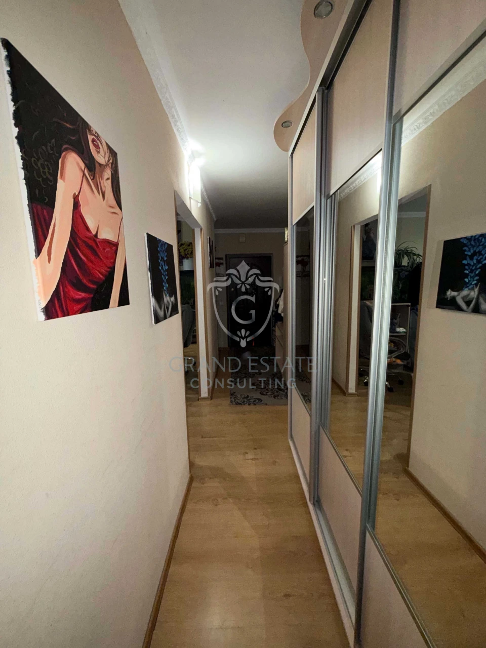 Продається 3-кімнатна квартира 68 м² вул. Київський шлях 49, Бориспіль