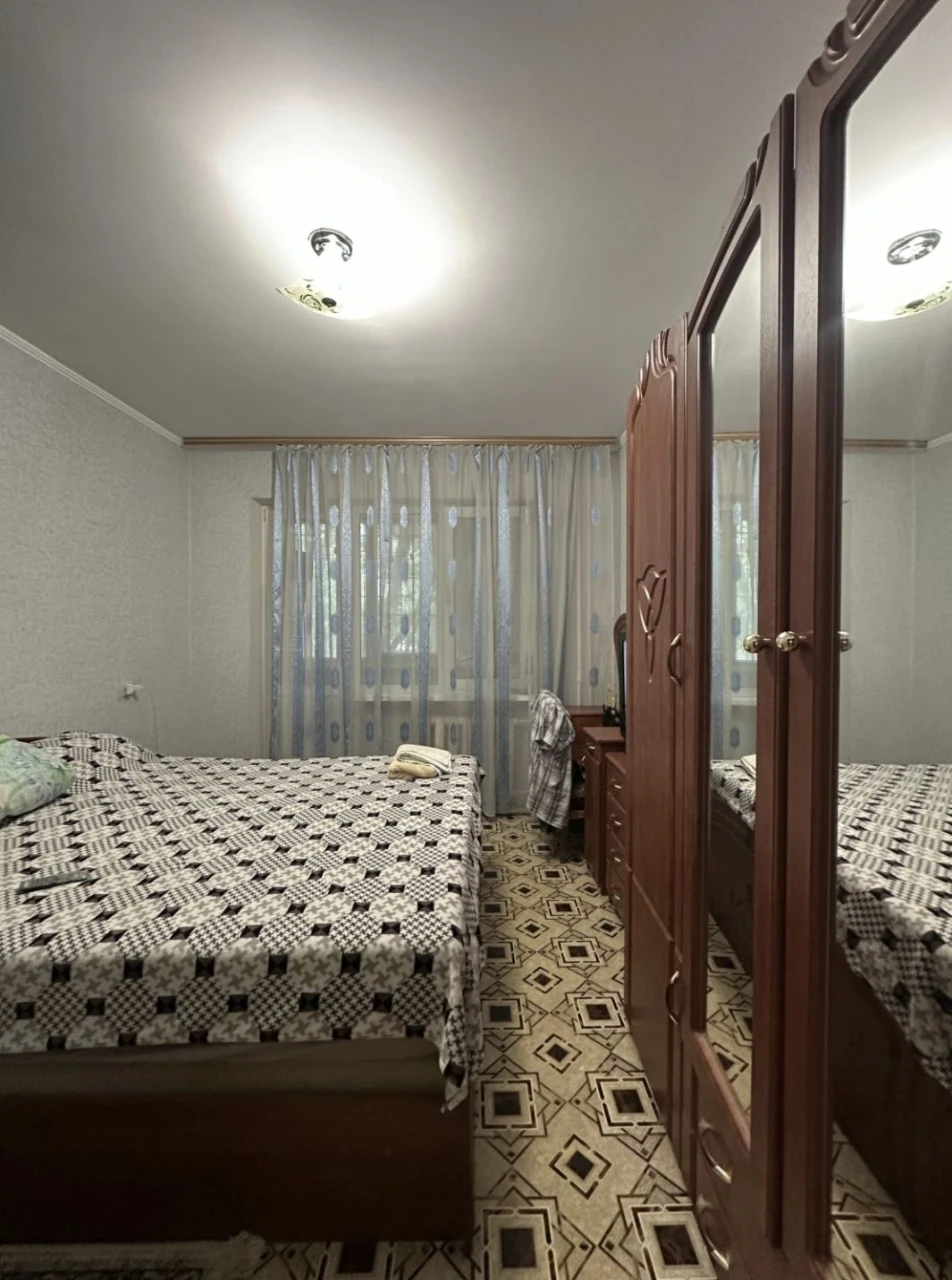 Urgent sale of 2-room apartment in the center of Boryspil
