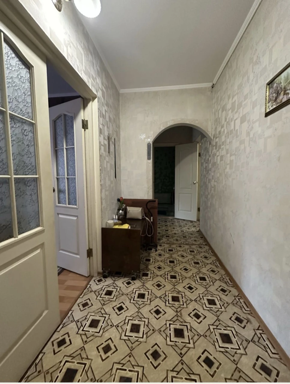 Urgent sale of 2-room apartment in the center of Boryspil