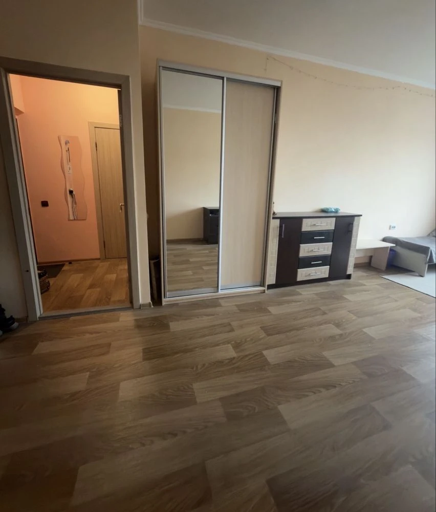 Продаётся квартира 1 комната, ул. Банковская