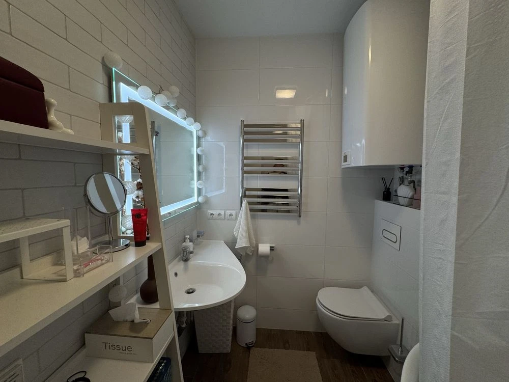 Квартира 1 комнатай, 40 м2 с мебелью и техникой в Борисполе
