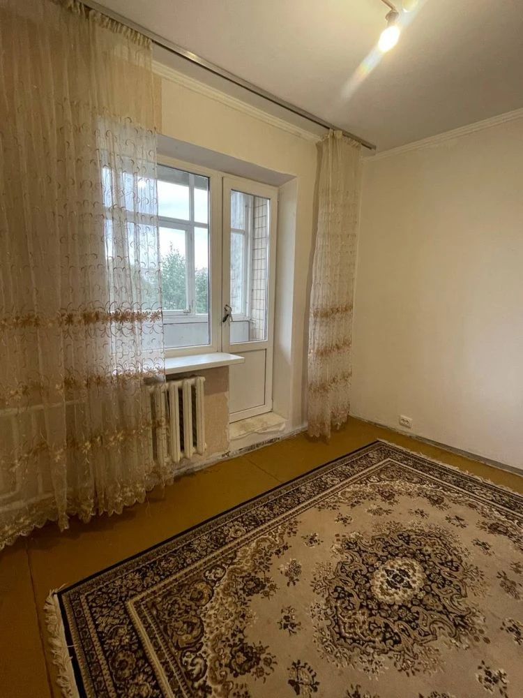 Продажа трехкомнатной квартиры на улице К. Шлях 39