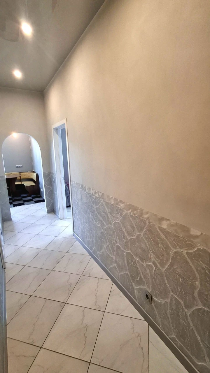 Продаж просторої 1к квартири (42.1 м²) в ЖК «Сонячний» в місті Бо