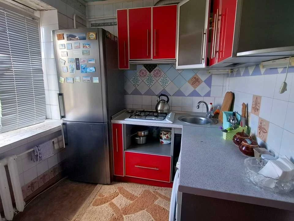 Apartment. Kharkiv, Myru St.