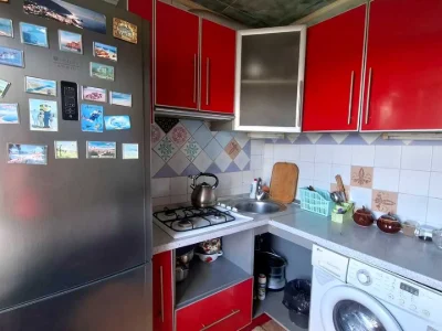 Apartment. Kharkiv, Myru St.