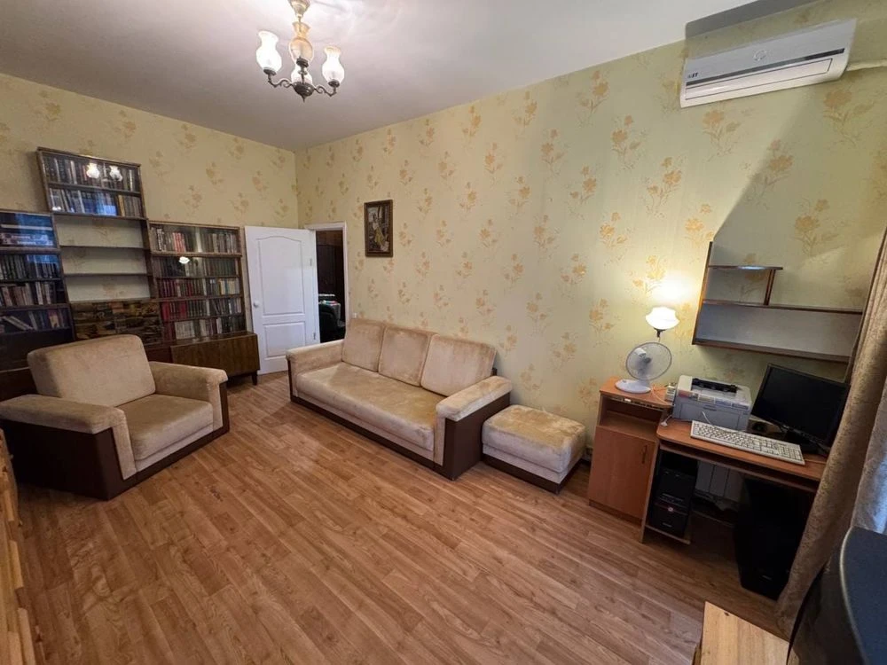 1-кімнатна 53м УКОМПЛЕКТОВАНА на Головатого 89  ДЕРЖпрограми