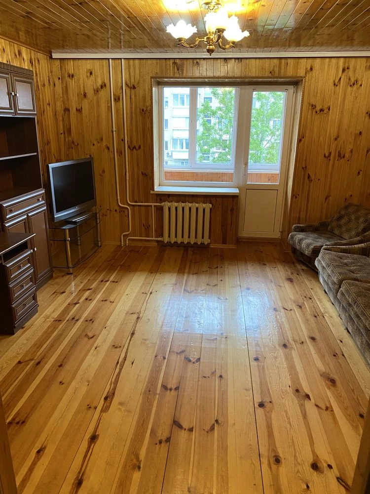 For Sale: 3-room apartment from OWNER at address: вул. Білодід
