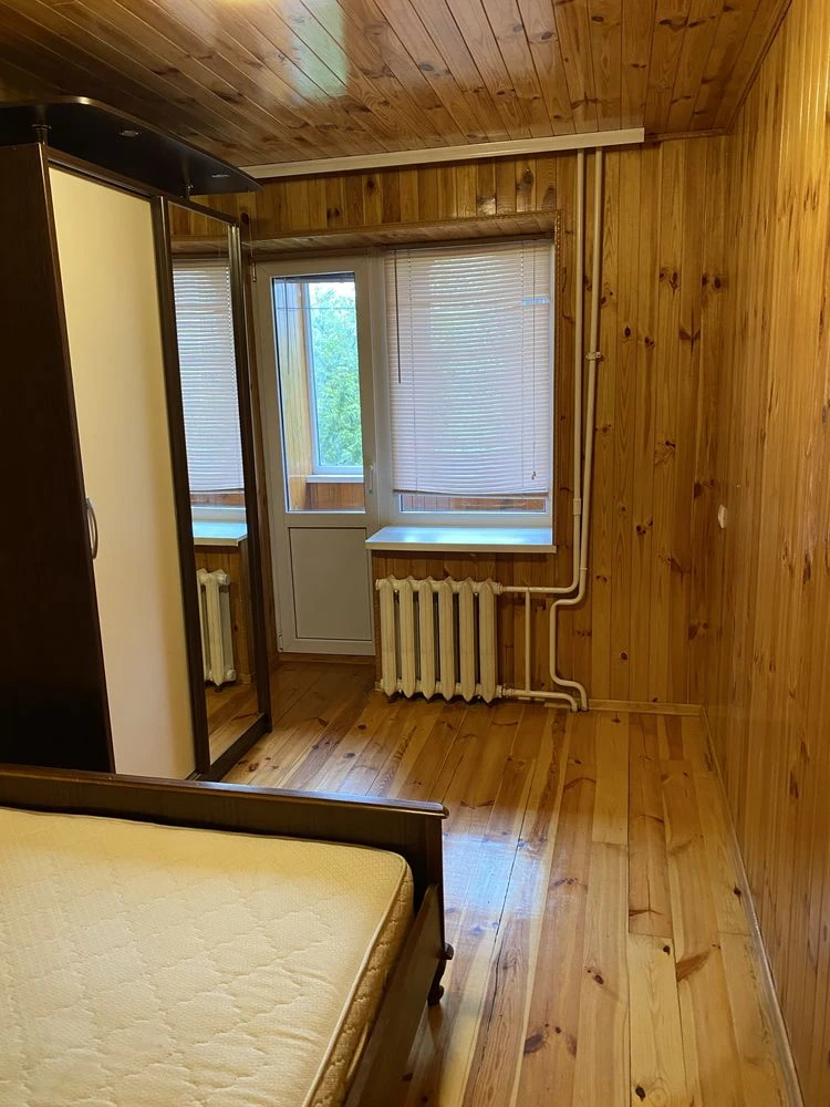 For Sale: 3-room apartment from OWNER at address: вул. Білодід