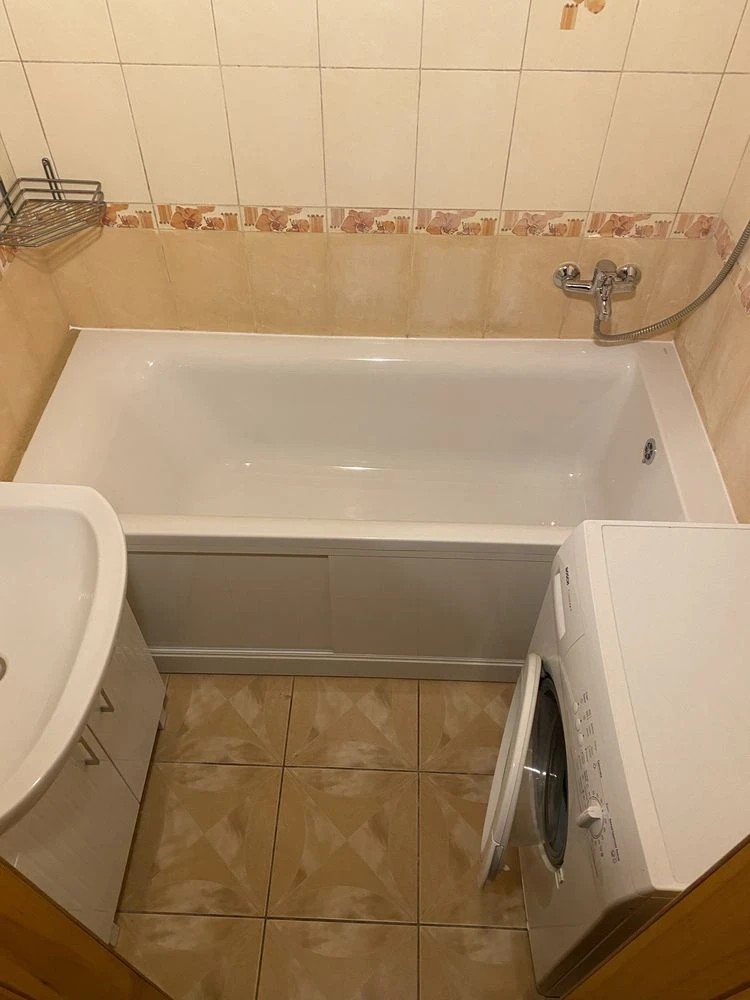 For Sale: 3-room apartment from OWNER at address: вул. Білодід