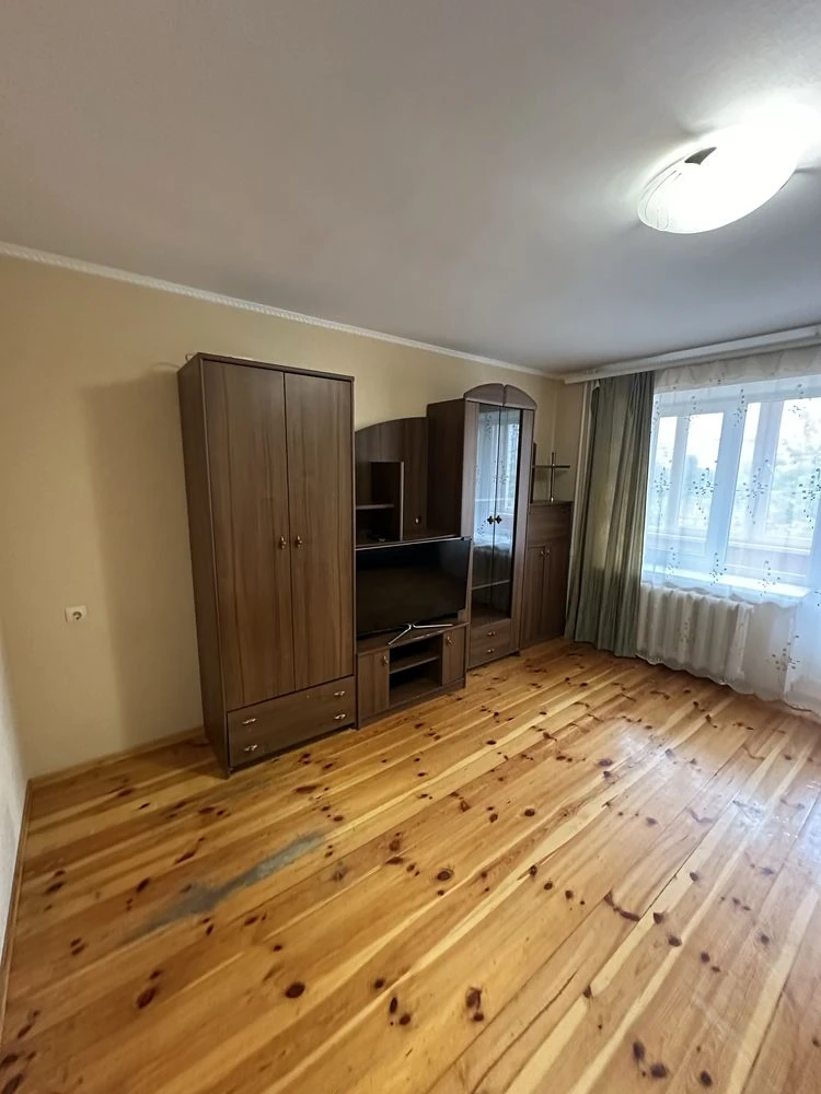 Продам 2 - кім. квартиру від ВЛАСНИКА за адресою вул. Білоді
