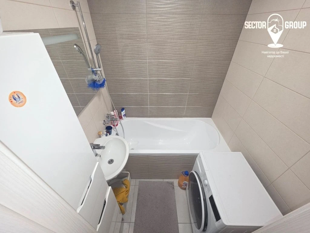 72 sq.m with modern renovation on Babkina. State programs suitable.