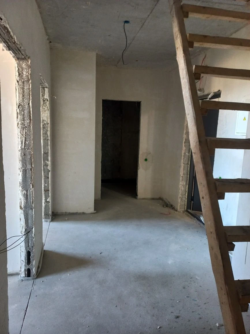 Продам 3-кімнатну дворівневу квартиру в ЖК "Мрія". Хороша пропозиція!