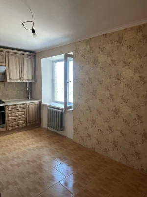 Продається 3-кімнатна квартира в Борисполі, ЖК "Уюткіно". Вулиця В. Йови