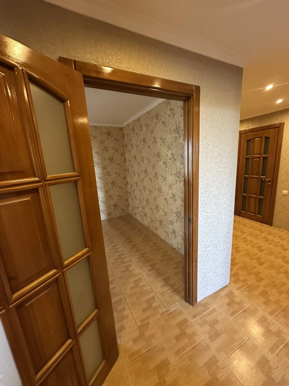 Продається 3-кімнатна квартира в Борисполі, ЖК "Уюткіно". Вулиця В. Йови