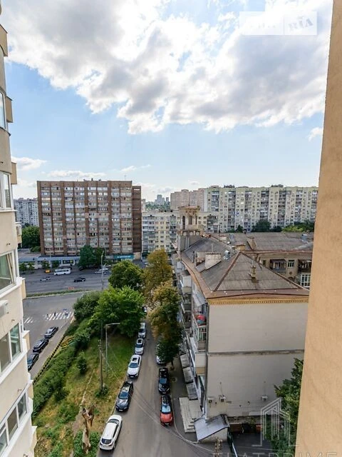 Продаж 2к квартири 54.6 кв. м на вул. Деміївська 13 корпус 7