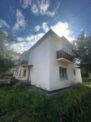 Продажа 2-комнатной квартиры рядом с вокзалом