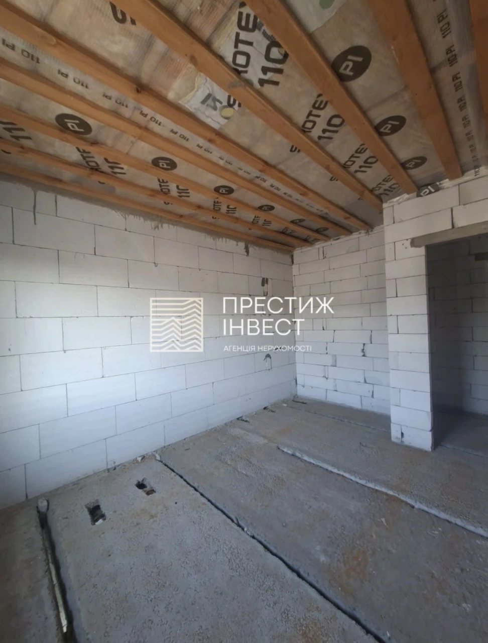 Продаж однокімнатного апартаменту в таунхаусі