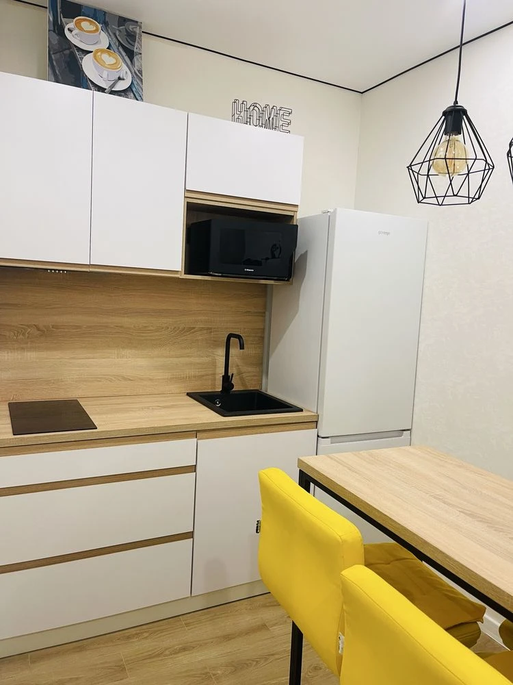 One-bedroom apartment in the city center