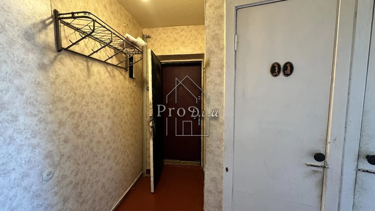 Sale of a 2-bedroom apartment 45 sq. m. Soskmitche, Boryspil without %%