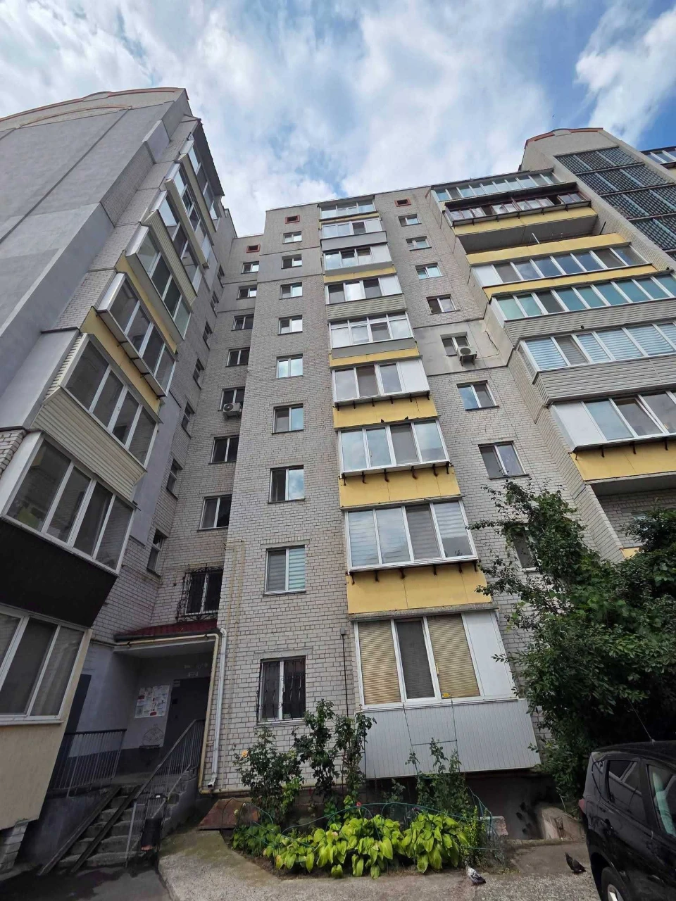 Продається 1-кімнатна квартира в Борисполі, вулиця Бобкіна