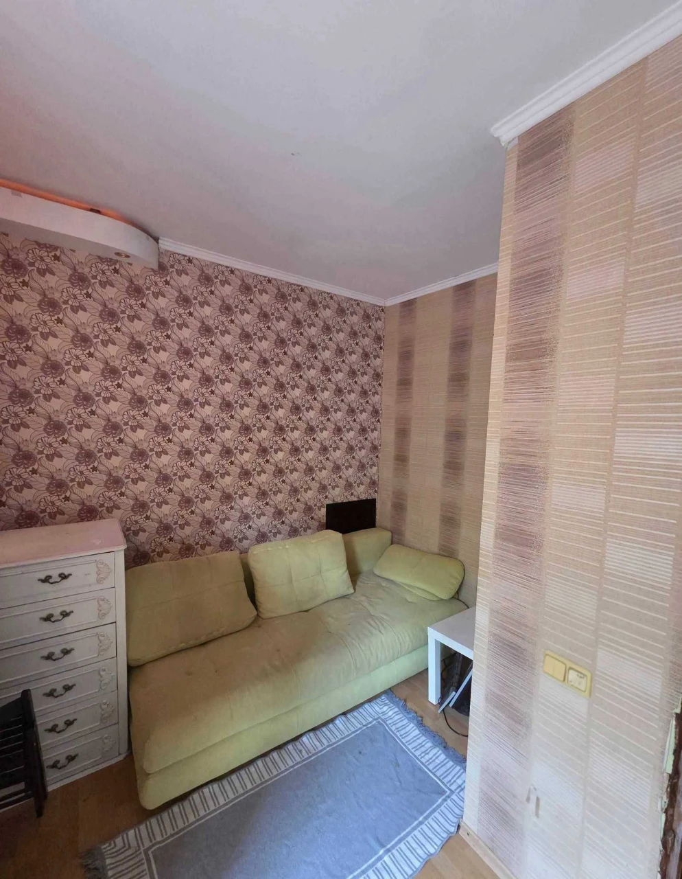 Продається 1-кімнатна квартира в Борисполі, вулиця Бобкіна