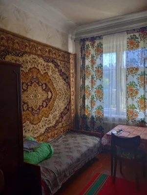 Продажа квартиры. 3 комнаты. Соц. город.