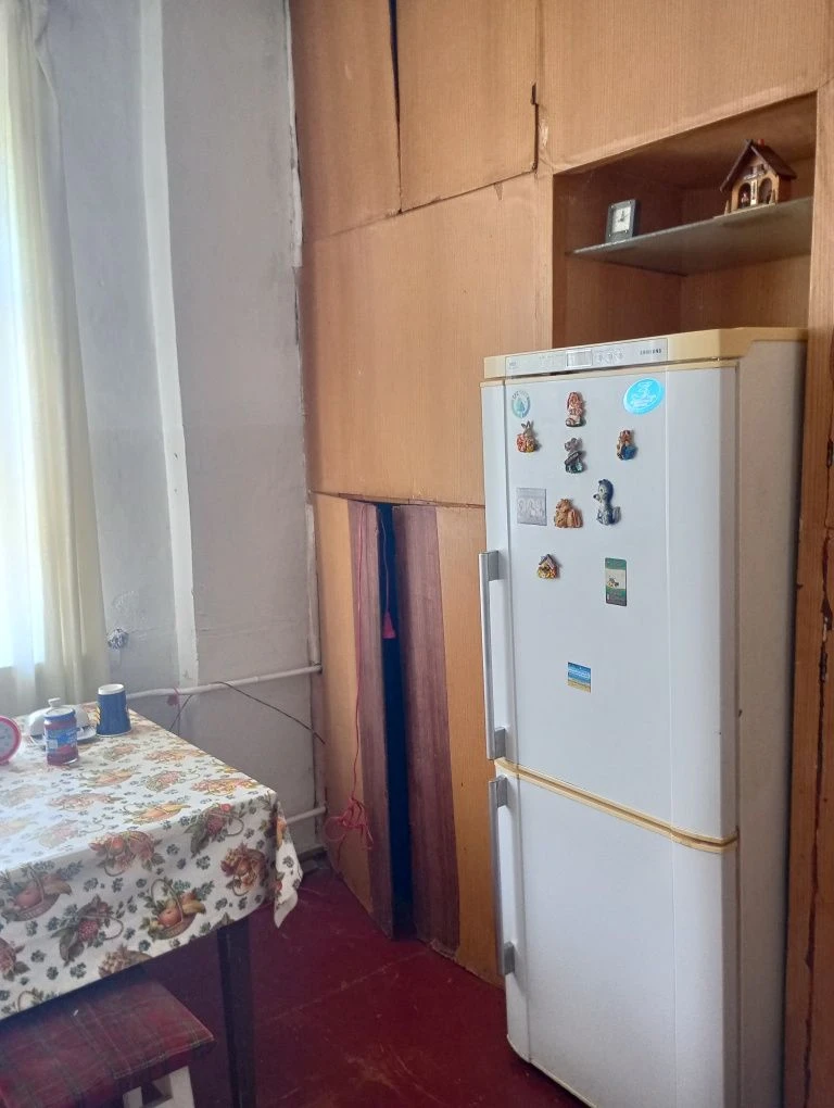 Продажа квартиры. 3 комнаты. Соц. город.