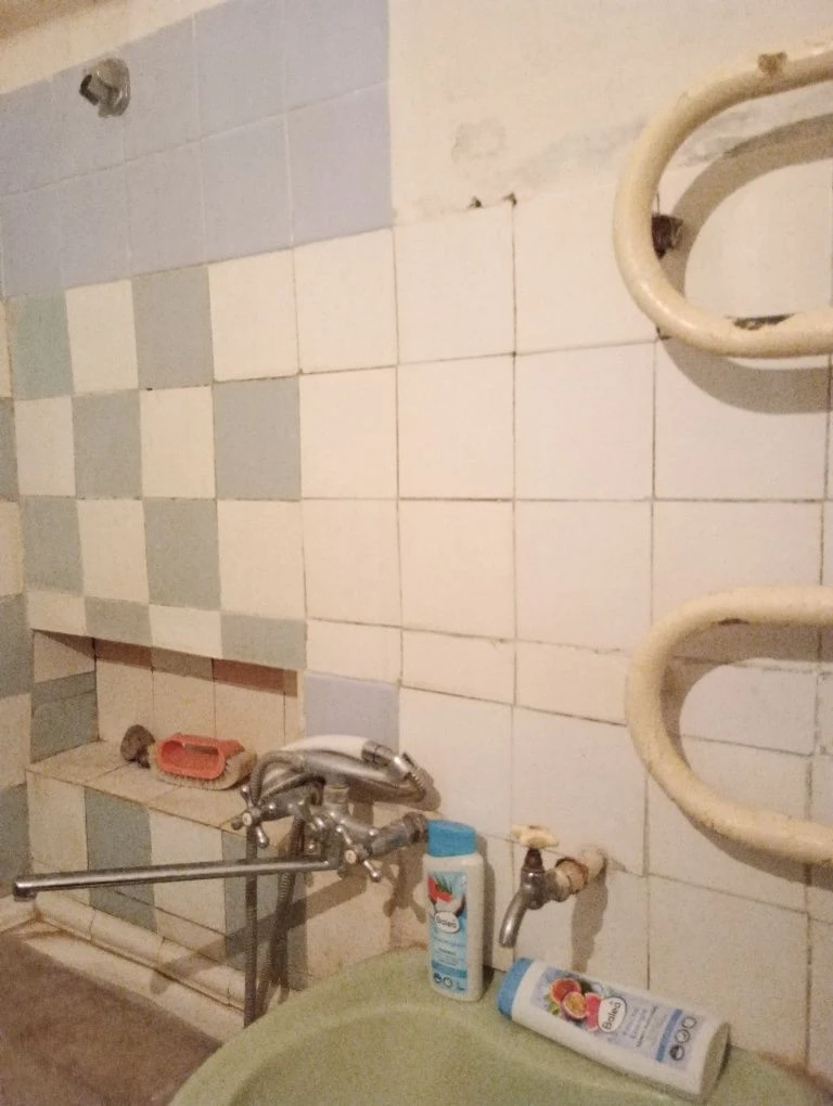 Продажа квартиры. 3 комнаты. Соц. город.
