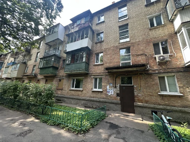 Продажа 2-комнатной квартиры, улица Глебова