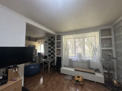 Продажа 2-комнатной квартиры, улица Глебова