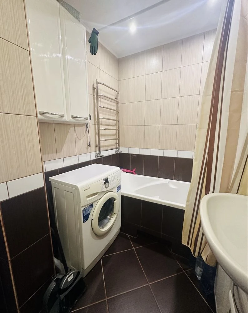 Sale of a Euro-One-Bedroom Apartment 46 sq.m in the "Leleka" Residential Complex on Golovatogo Street