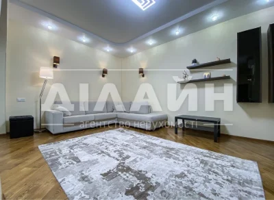 Urgent! 3-room apartment of 100m2 in Borodino residential complex