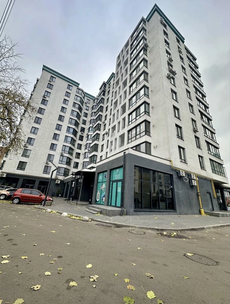 Продажа 1-комнатной квартиры в центре ЖК Скай Сити, индивидуальные платежи.