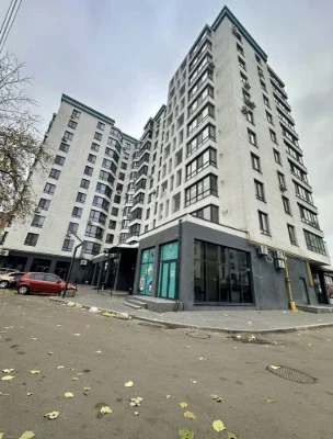 Продажа 1-комнатной квартиры в центре ЖК Скай Сити, индивидуальные платежи.