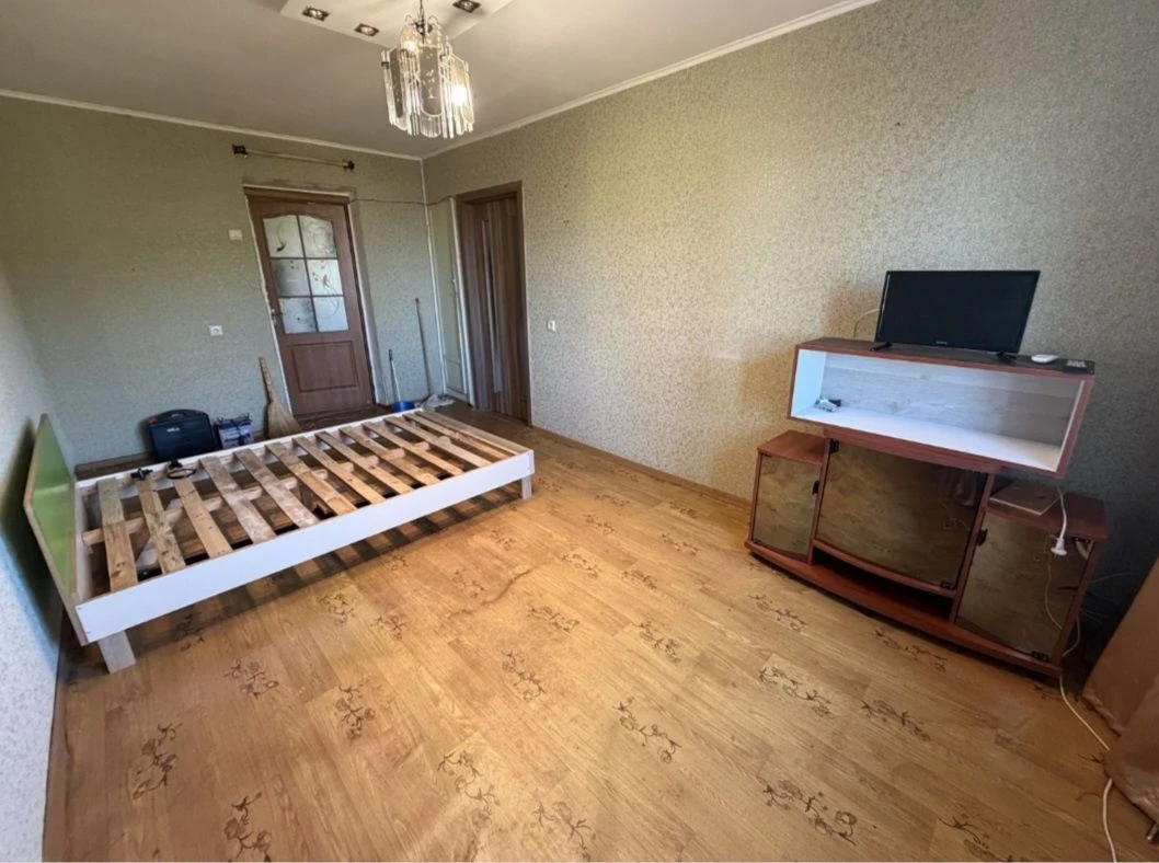 Продажа 3-комнатной квартиры в г. Борисполь, ул. Авиаторов