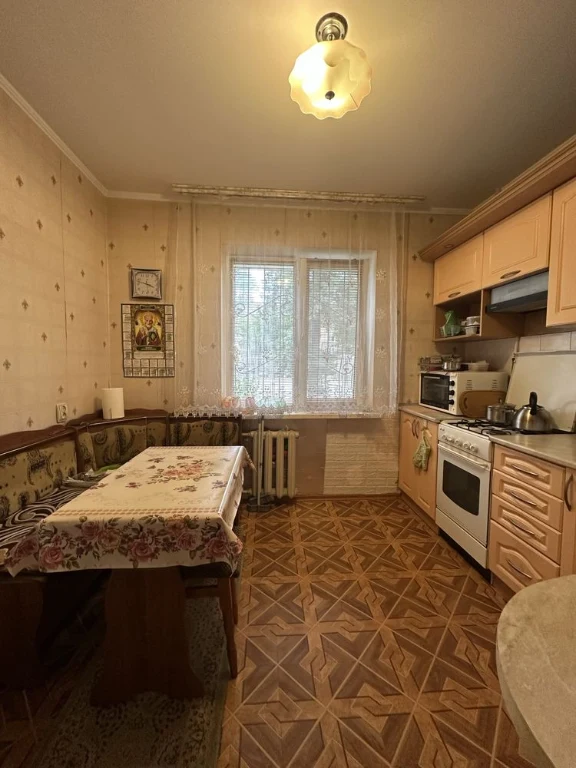 Продаж 2-кв  м.Бориспіль вул. ГЛИБОЦЬКА -початок вулиці Цент