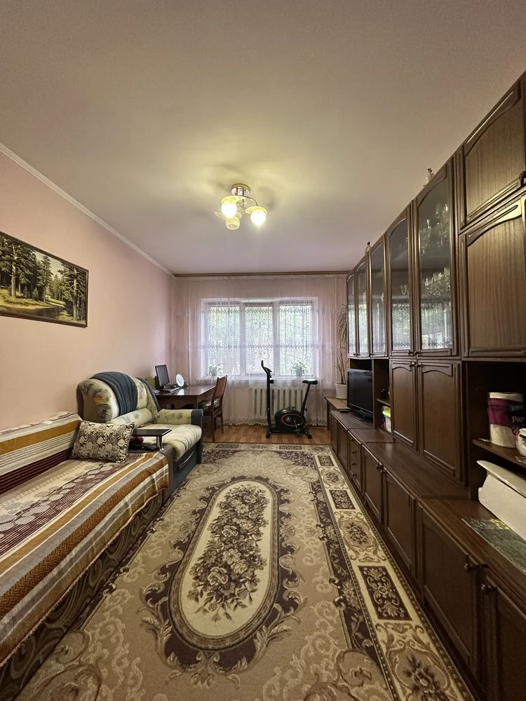 Продаж 2-кв  м.Бориспіль вул. ГЛИБОЦЬКА -початок вулиці Цент