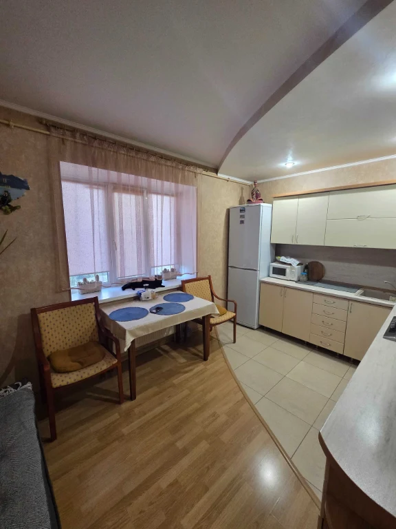 Продаж 1-к квартири,Баталіна 2А, ГАЗ,  без комісії