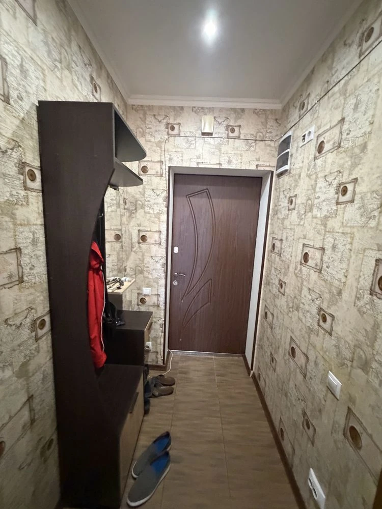 Продається 1-кімнатна квартира в ЖК "Вишиванка", 52м2, 3-й поверх, центр города
