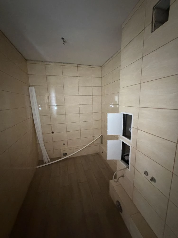 Продається 1-кімнатна квартира, вулиця Йови, 1